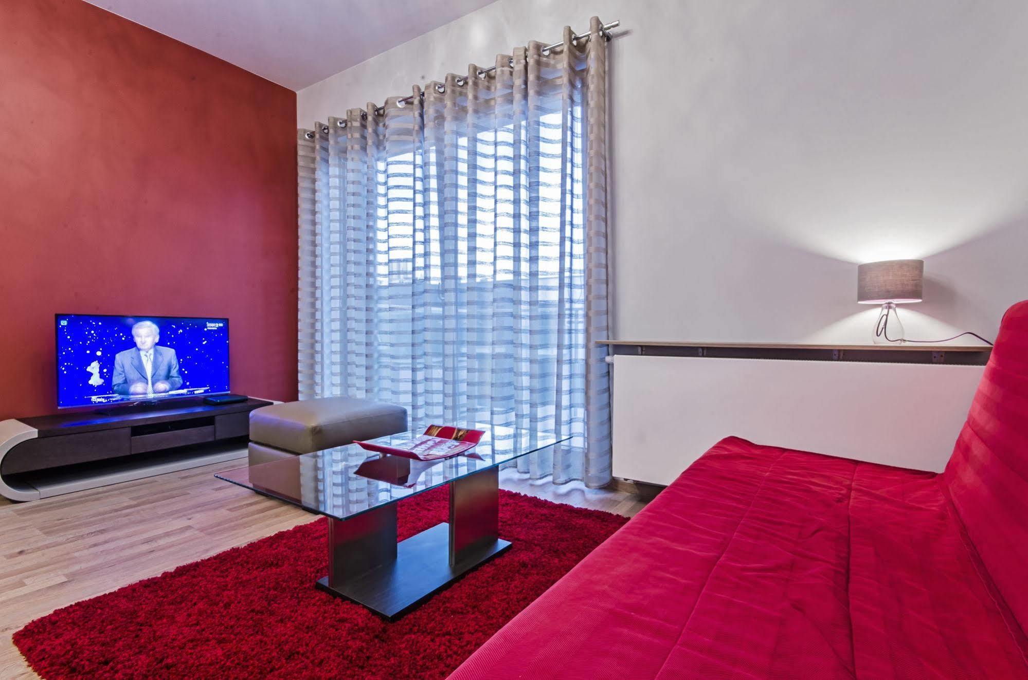 Angel City Center Krakow Aparthotel Luaran gambar