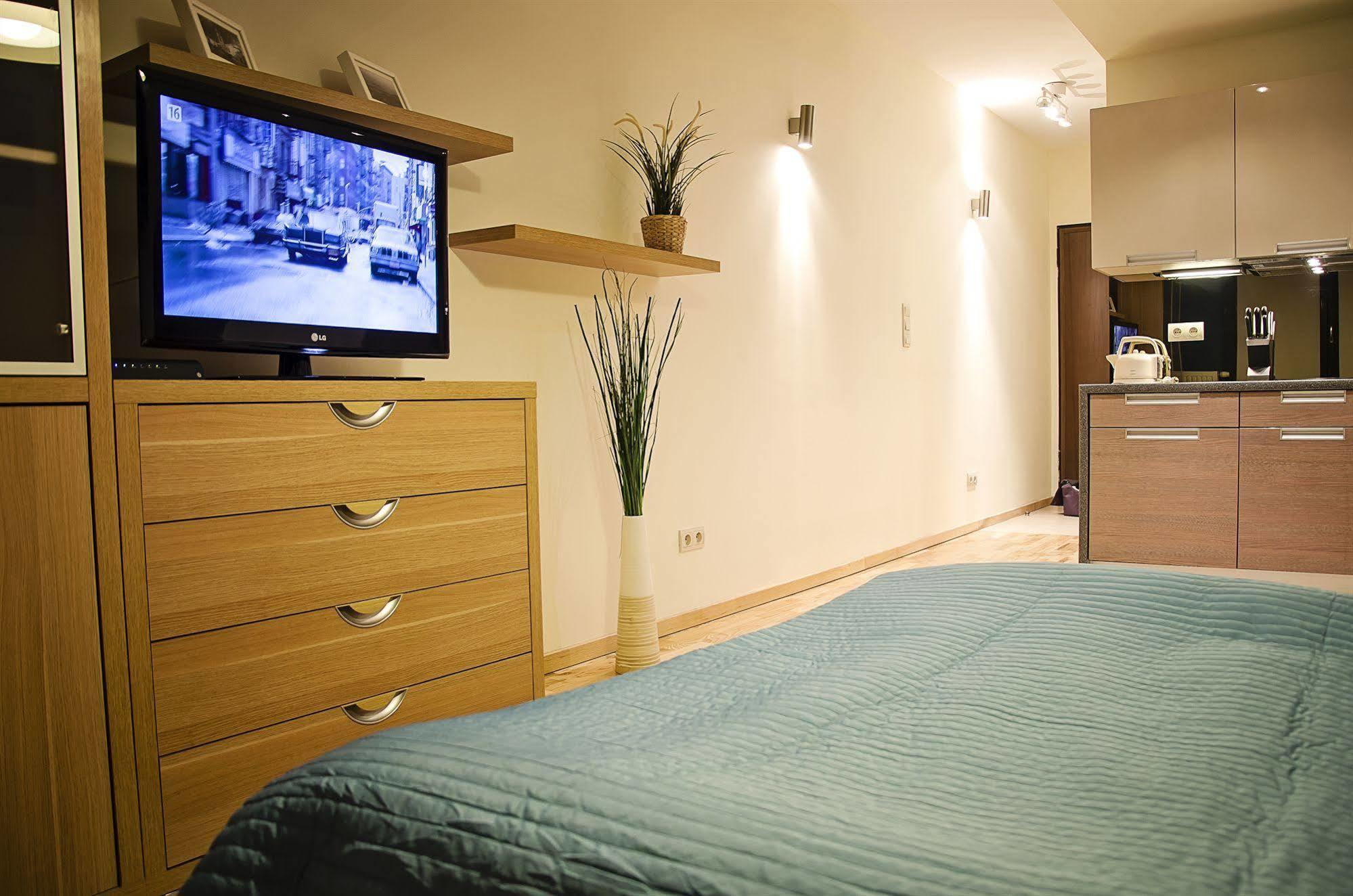 Angel City Center Krakow Aparthotel Luaran gambar