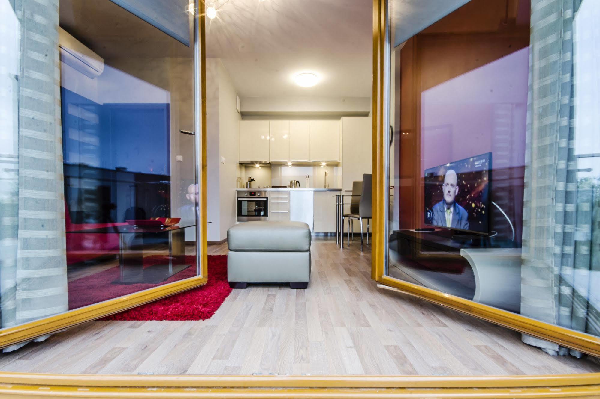 Angel City Center Krakow Aparthotel Luaran gambar