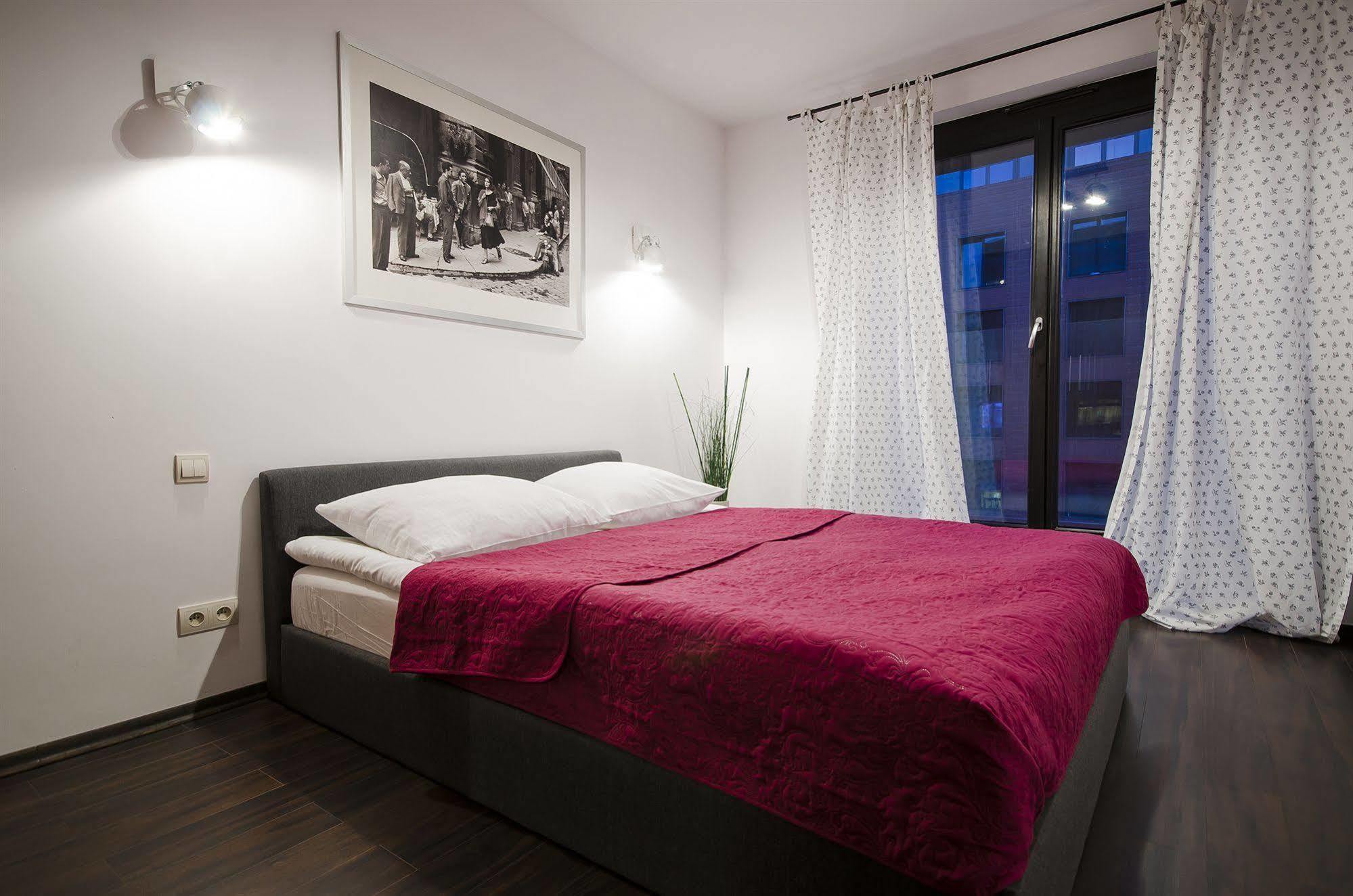 Angel City Center Krakow Aparthotel Luaran gambar