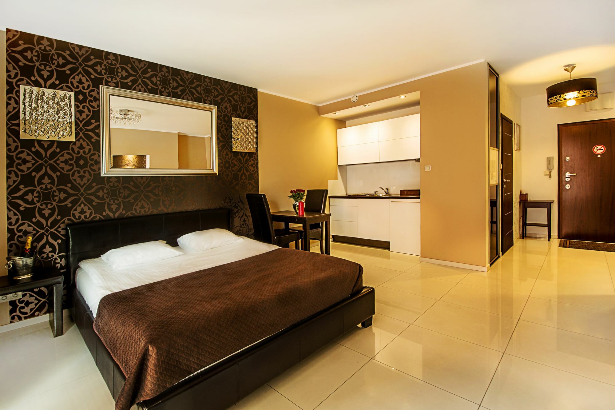 Angel City Center Krakow Aparthotel Luaran gambar